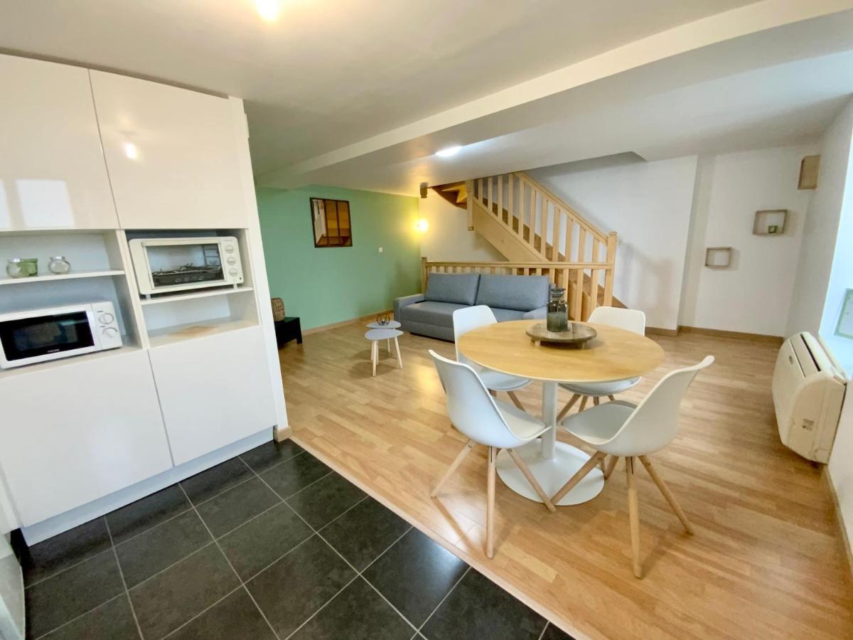 La Vue Loire Appartement Saint-Denis-de lʼHôtel Esterno foto